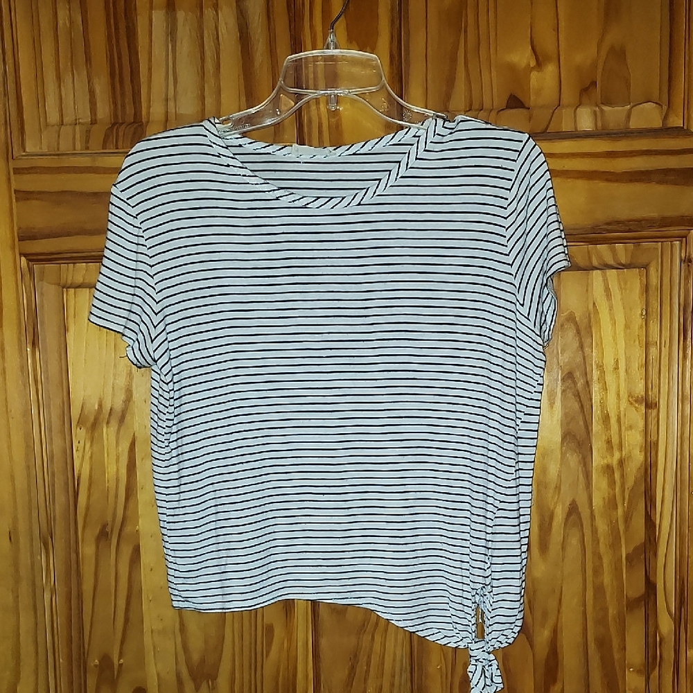 Olivia Rae Black and White Striped Short Sleeve Top